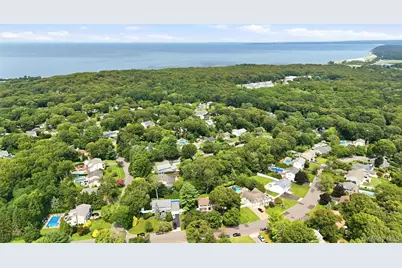 54 Twin Oaks Drive, Kings Park, NY 11754 - Photo 10