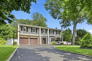 54 Twin Oaks Dr, Kings Park, NY 11754 - Photo 2