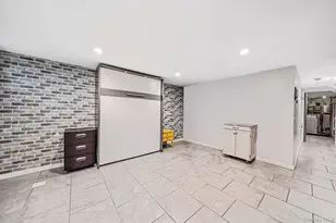 51-20 69th Pl, Woodside, NY 11377 - Photo 28