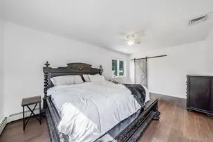 60 Thomas St, Coram, NY 11727 - Photo 22