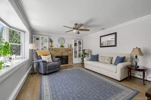 3 Carlson Ct, Kings Park, NY 11754 - Photo 2