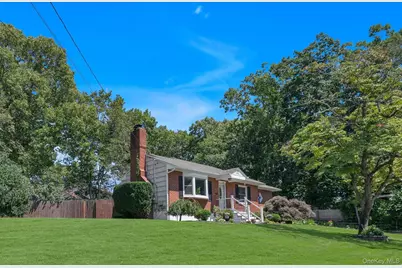 3 Carlson Court, Kings Park, NY 11754 - Photo 22