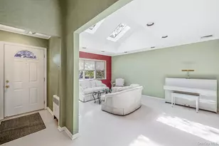 838 Virginia Ave, North Bellmore, NY 11710 - Photo 8