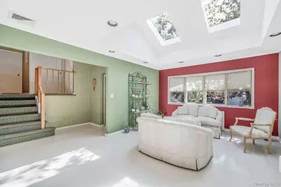 838 Virginia Avenue, North Bellmore, NY 11710 - Photo 10