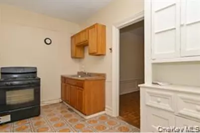 663 Miller Avenue, Brooklyn, NY 11207 - Photo 18