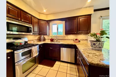 7 Estates Drive, Port Jefferson Station, NY 11776 - Photo 20