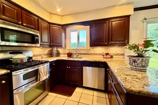 7 Estates Dr, Port Jefferson Station, NY 11776 - Photo 20