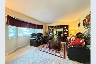 7 Estates Drive, Port Jefferson Station, NY 11776 - Photo 14