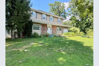 7 Estates Drive, Port Jefferson Station, NY 11776 - Photo 4