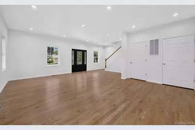 10 Beaver Landing, Harrison, NY 10528 - Photo 4
