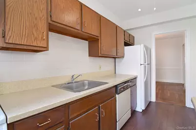 35 Parkview Avenue #3E, Bronxville, NY 10708 - Photo 14