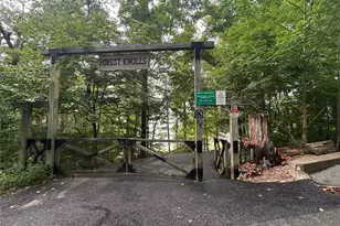 122 Woods Rd, Greenwood Lake, NY 10925 - Photo 10