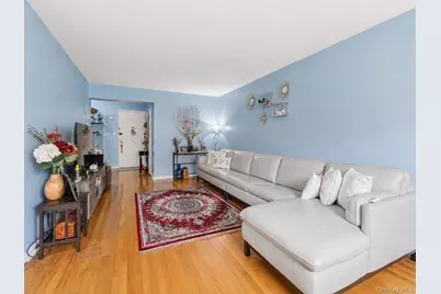 99-10 60th Avenue #5B, Corona, NY 11368 - Photo 2