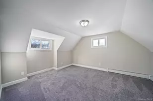 182 W 17th St, Deer Park, NY 11729 - Photo 20