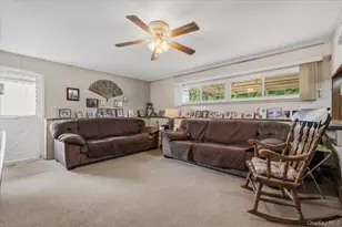 26 Margaret Rd, Massapequa, NY 11758 - Photo 20