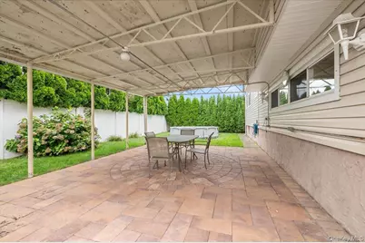26 Margaret Road, Massapequa, NY 11758 - Photo 22