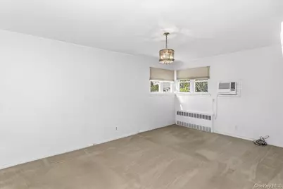 197 Stephen Street, Levittown, NY 11756 - Photo 12