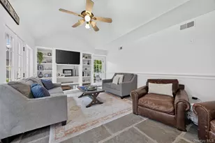 11 Sky View Ct, Wallkill, NY 12589 - Photo 16
