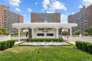 61-35 98th St, Rego Park, NY 11374 - Photo 2