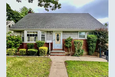31 Edward Street, Lynbrook, NY 11563 - Photo 1