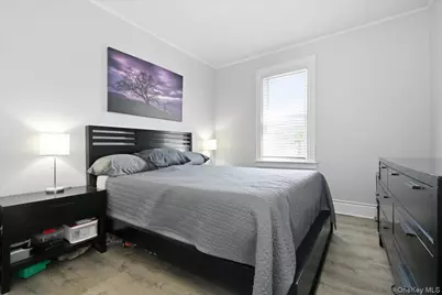 547 N 11th Street, New Hyde Park, NY 11040 - Photo 20