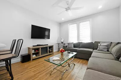 547 N 11th Street, New Hyde Park, NY 11040 - Photo 8