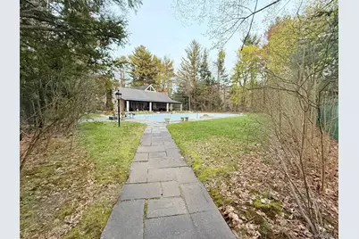 8 Woodstock Court, Muttontown, NY 11771 - Photo 2