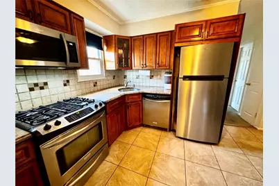 1376 Eggert Place, Far Rockaway, NY 11691 - Photo 8