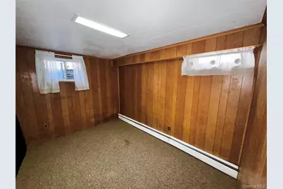 1376 Eggert Place, Far Rockaway, NY 11691 - Photo 20