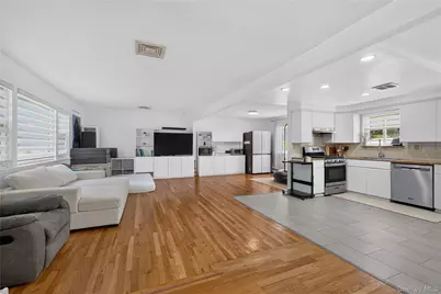 1171 Carlls Straight Path, Dix Hills, NY 11746 - Photo 4