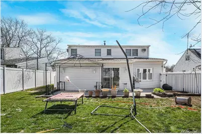 758 Wyngate Drive, Valley Stream, NY 11580 - Photo 16