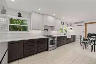 17 Sunset Dr, Suffern, NY 10901 - Photo 8