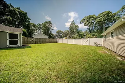 17 Connelly Drive, Lake Grove, NY 11755 - Photo 32