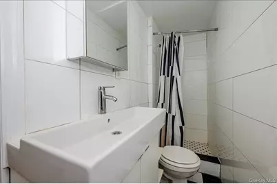 214 Beach 3rd, Far Rockaway, NY 11691 - Photo 10