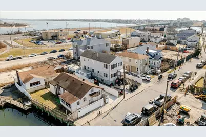 214 Beach 3rd, Far Rockaway, NY 11691 - Photo 22