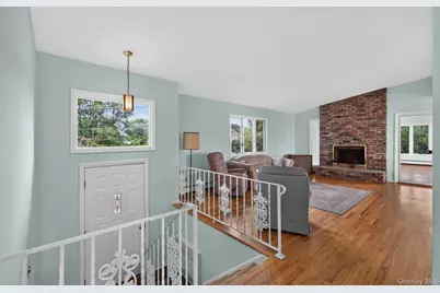 23 Eastland Drive, Glen Cove, NY 11542 - Photo 18