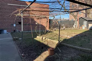 2564 Paulding Ave, Bronx, NY 10469 - Photo 30