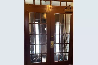 2564 Paulding Avenue, Bronx, NY 10469 - Photo 2