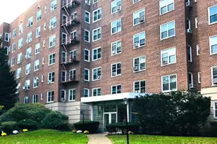 1304 Midland Ave, Yonkers, NY 10704 - Photo 1