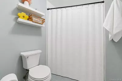 1103 Hunters Run, Dobbs Ferry, NY 10522 - Photo 18