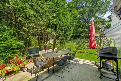 1103 Hunters Run, Dobbs Ferry, NY 10522 - Photo 22