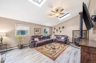 21 Windus Dr, Shirley, NY 11967 - Photo 6