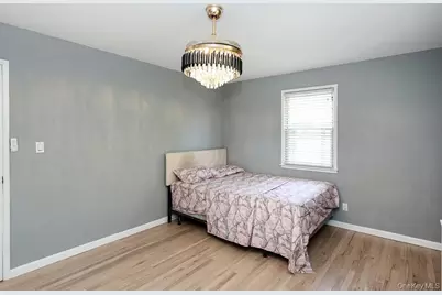 844 Hemlock Street, Franklin Square, NY 11010 - Photo 16