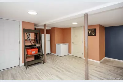 844 Hemlock Street, Franklin Square, NY 11010 - Photo 28