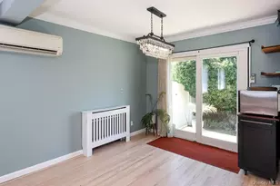 844 Hemlock St, Franklin Square, NY 11010 - Photo 8