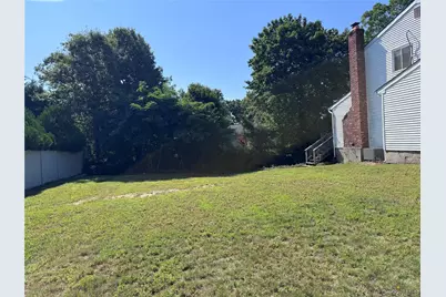 16 Herrick Avenue, Dix Hills, NY 11746 - Photo 18