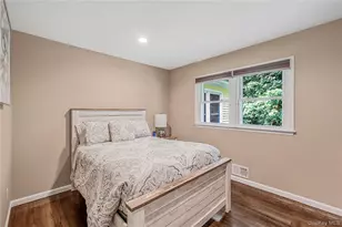 10 Williamsburg Dr, Northport, NY 11768 - Photo 24