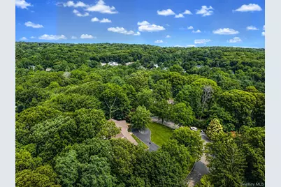 10 Williamsburg Drive, Northport, NY 11768 - Photo 44