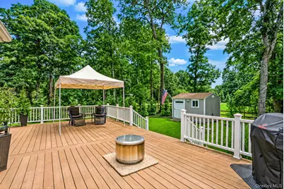 15 Cedar Lane, Patchogue, NY 11772 - Photo 28