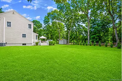 15 Cedar Lane, Patchogue, NY 11772 - Photo 38
